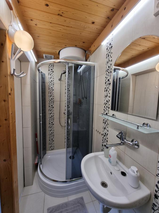 Little Cozy Apartman Miskolc Dış mekan fotoğraf