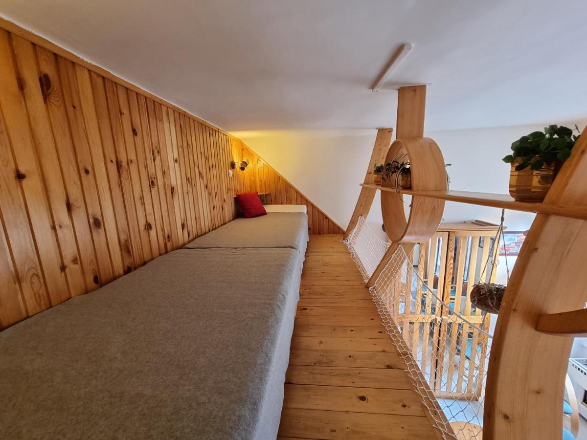 Little Cozy Apartman Miskolc Dış mekan fotoğraf
