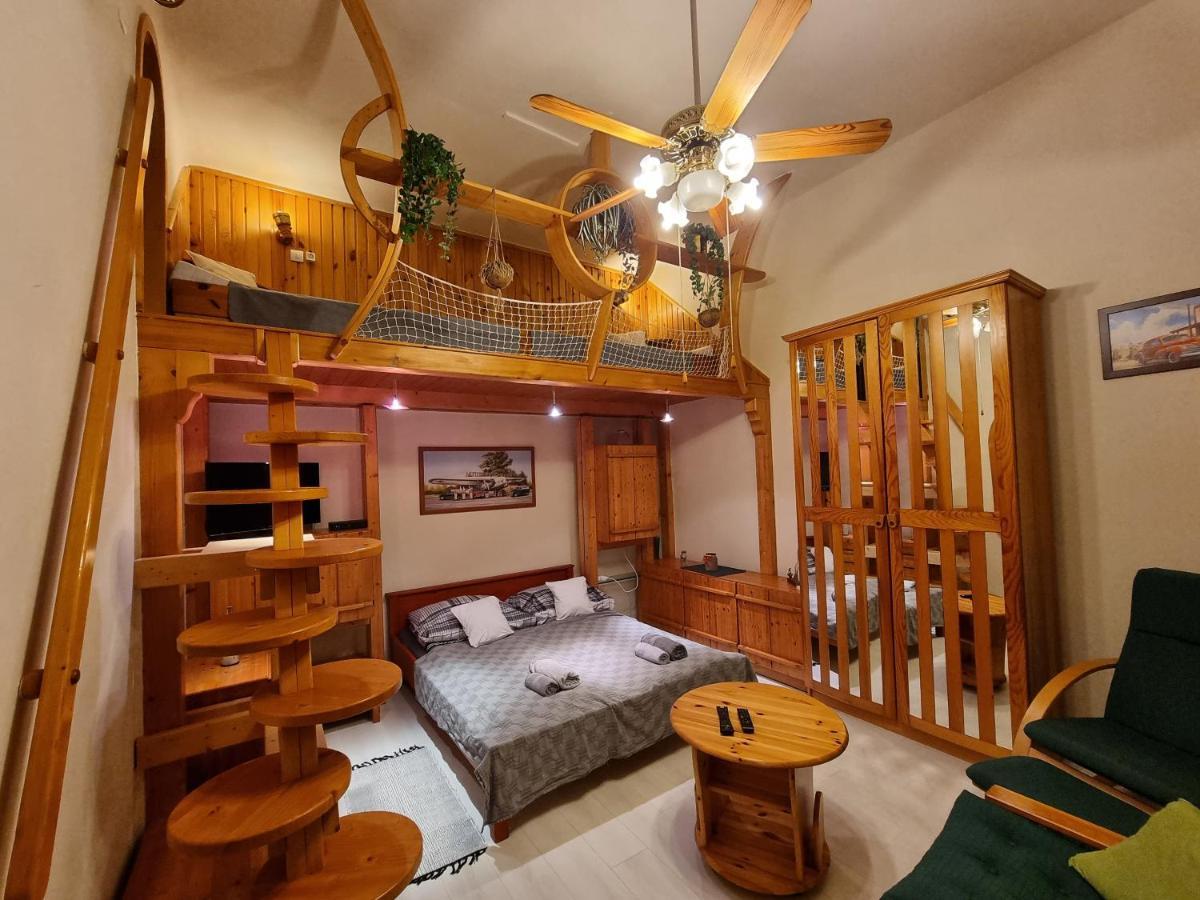 Little Cozy Apartman Miskolc Dış mekan fotoğraf