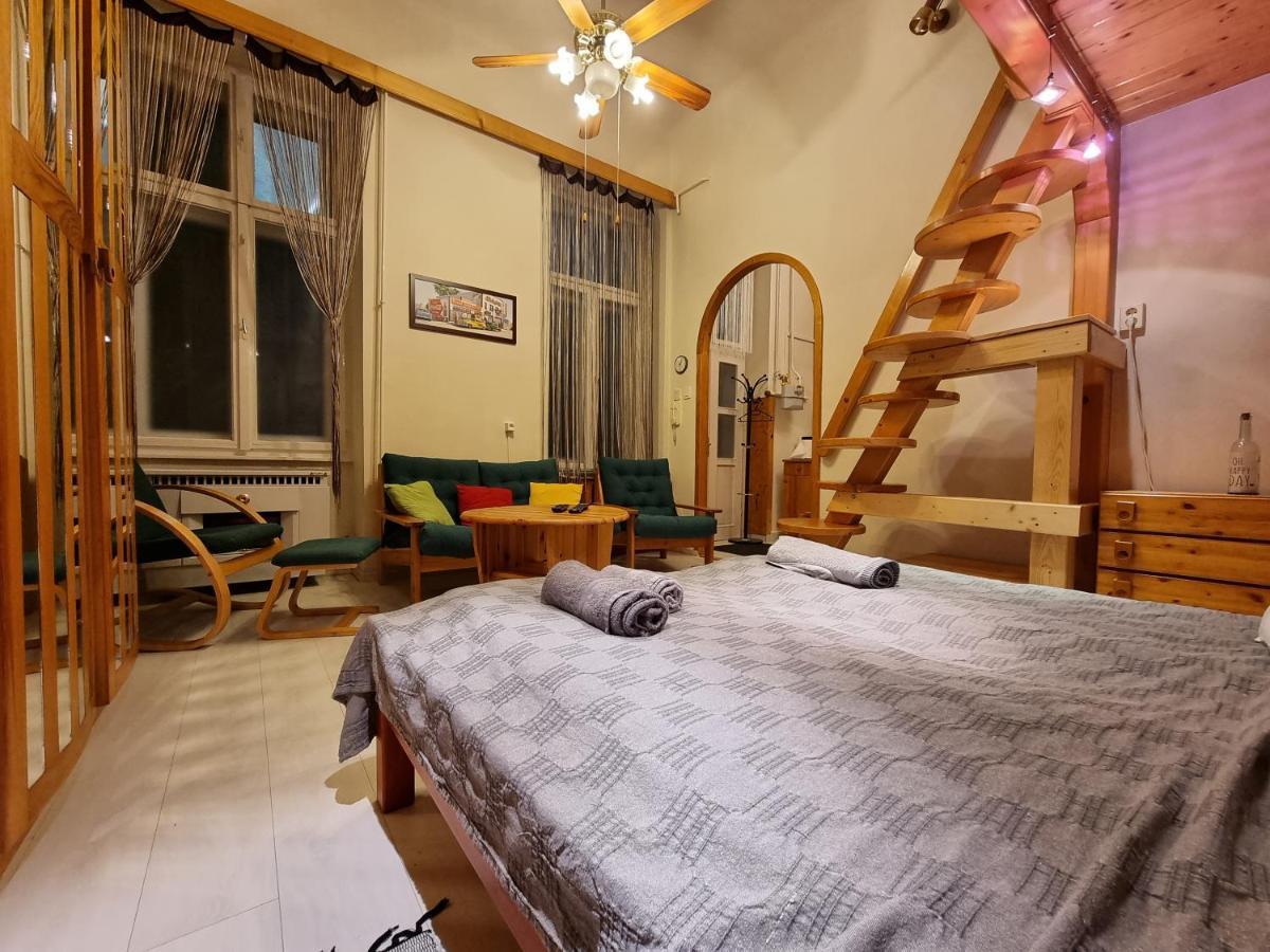 Little Cozy Apartman Miskolc Dış mekan fotoğraf