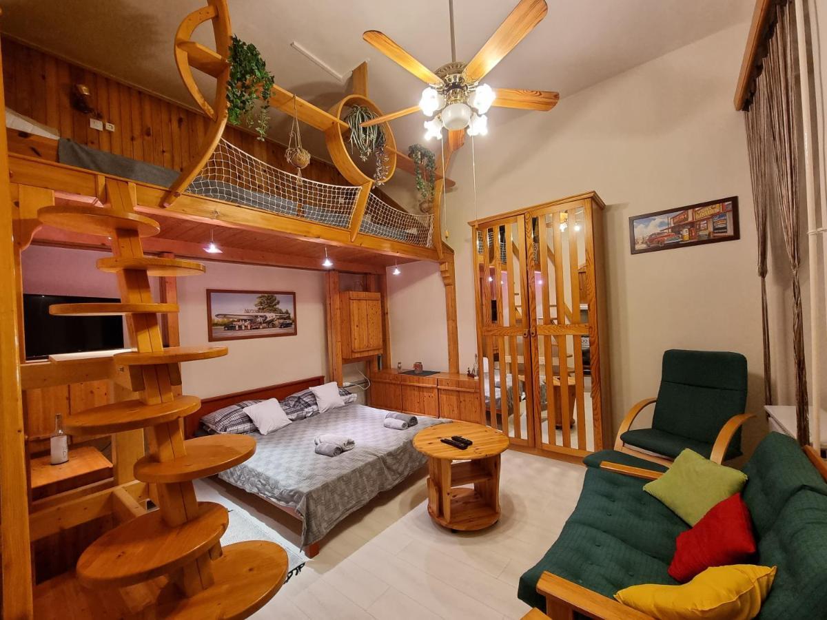 Little Cozy Apartman Miskolc Dış mekan fotoğraf